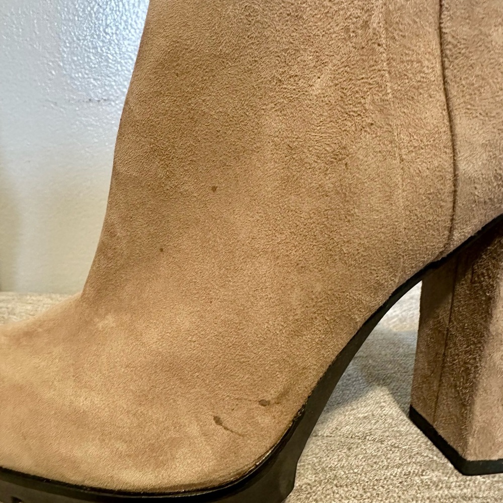 Aldo Fresi Boot in taupe - Picture 12 of 15